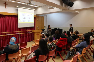 Local study talk helps parents to understand HKDSE and current study trend.